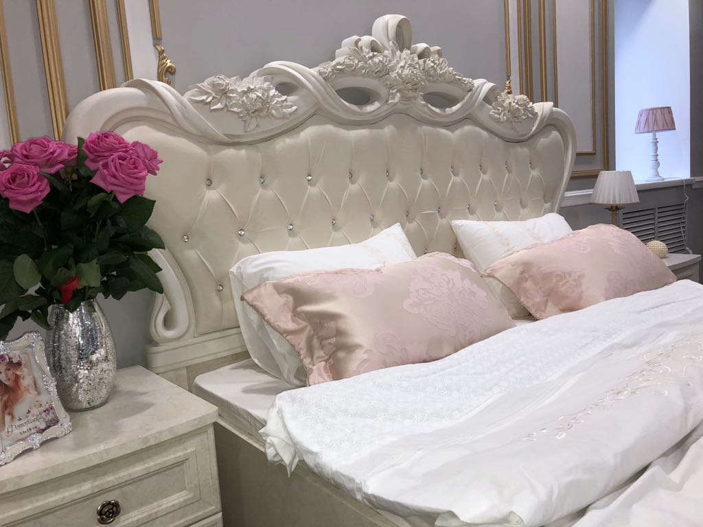 Кровать Афина 180х200 см крем корень